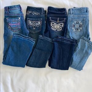 Girls size 6 jeans, like new, embellished pocket